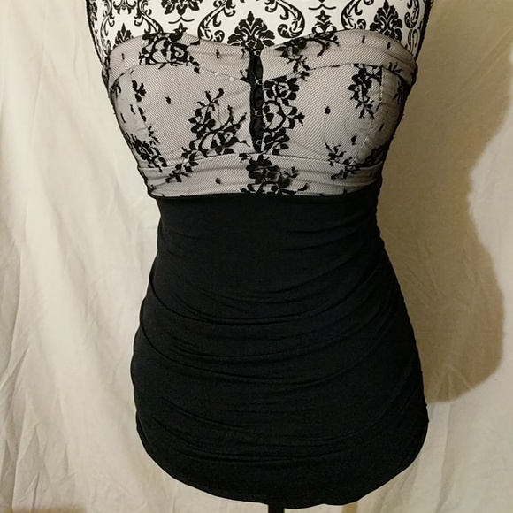 Strapless top - Picture 1 of 8